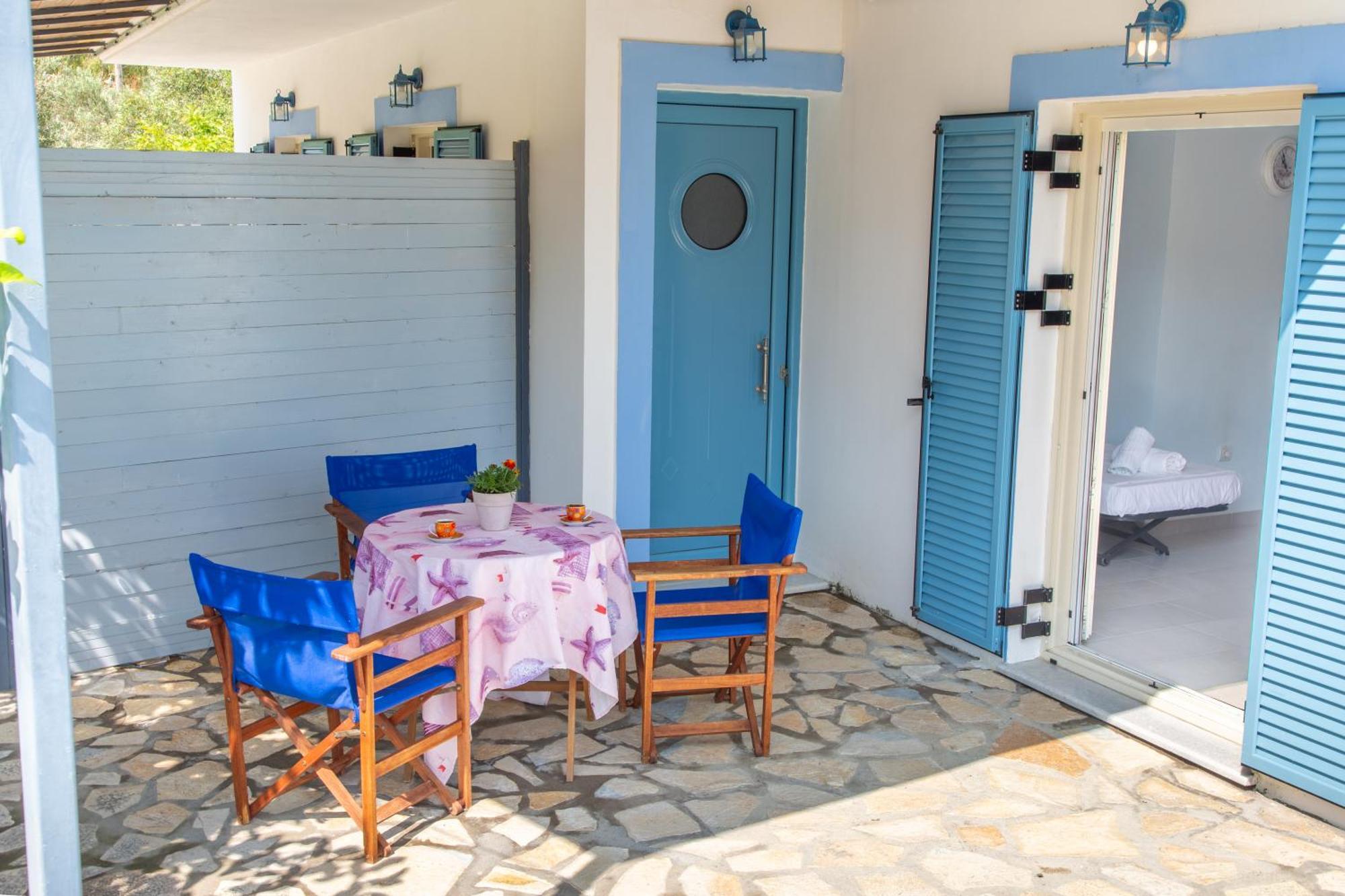 Romanos XI Xi Beach Exterior photo